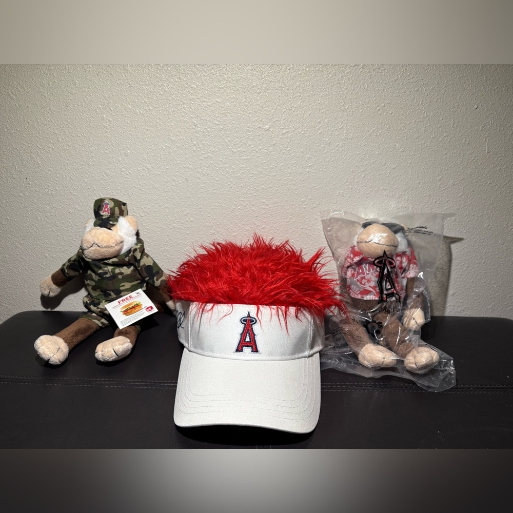 MLB Vintage NWT Angels Baseball Collectors Set- Angels Stuffed Monkeys & a Visor